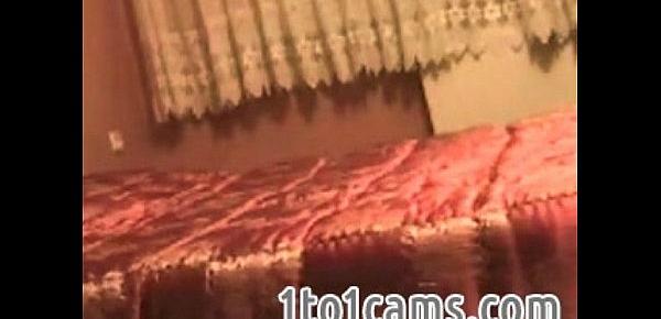  Man bangs his wife hard on cam - 1to1cams.com